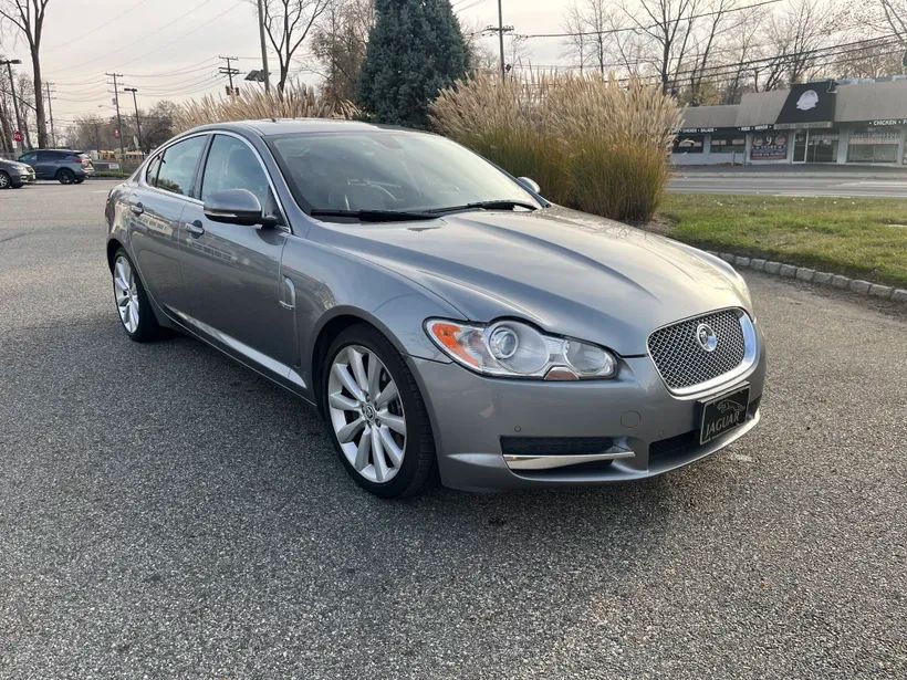 2011 Jaguar XF