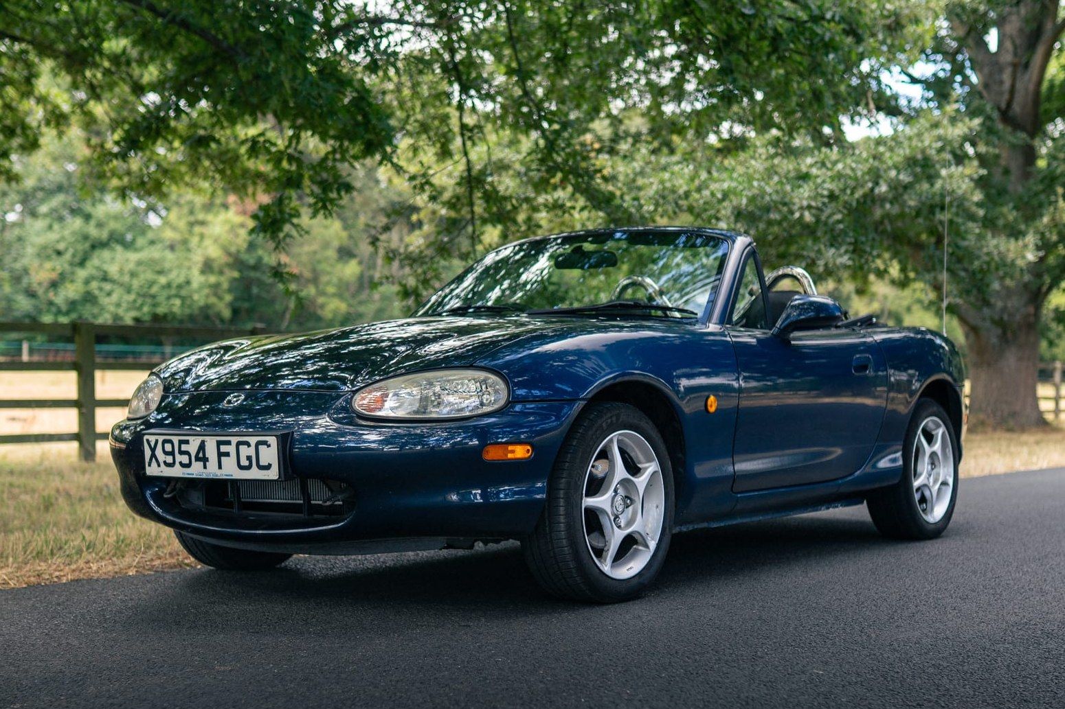 2000 Mazda MX-5 Miata