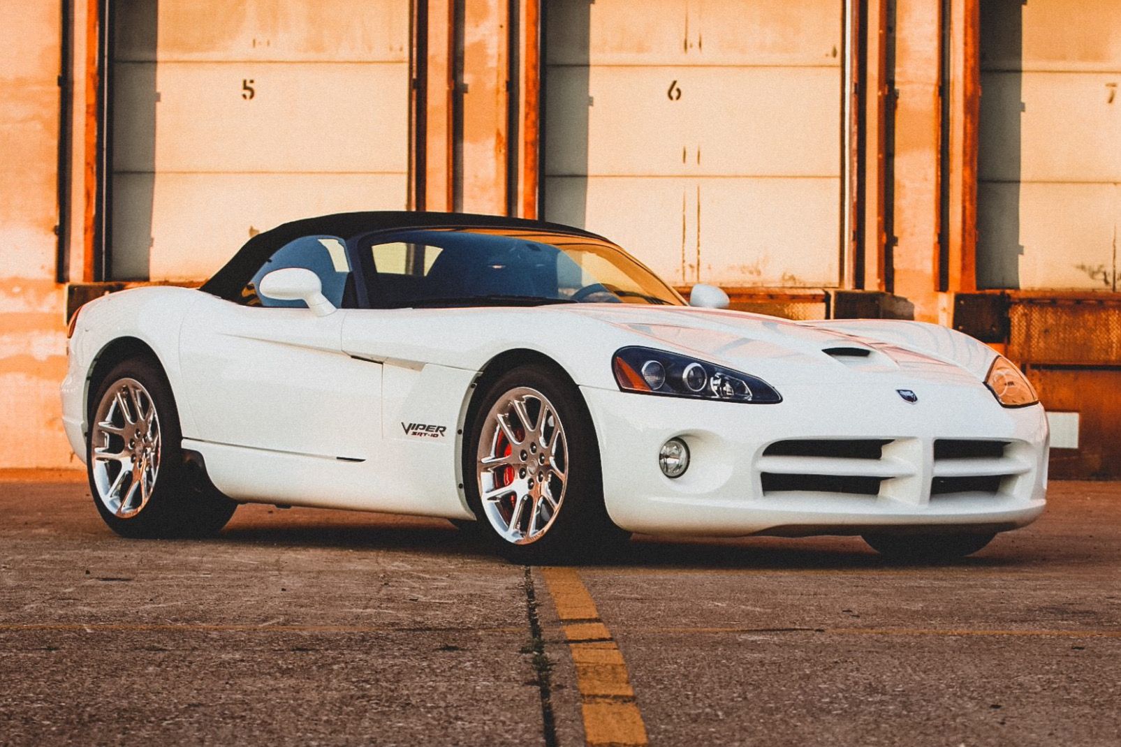 2004 Dodge Viper