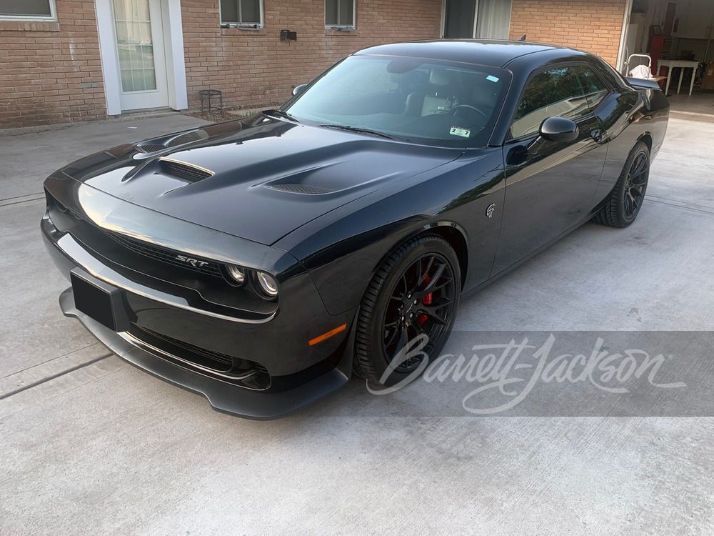 2015 Dodge Challenger SRT Hellcat