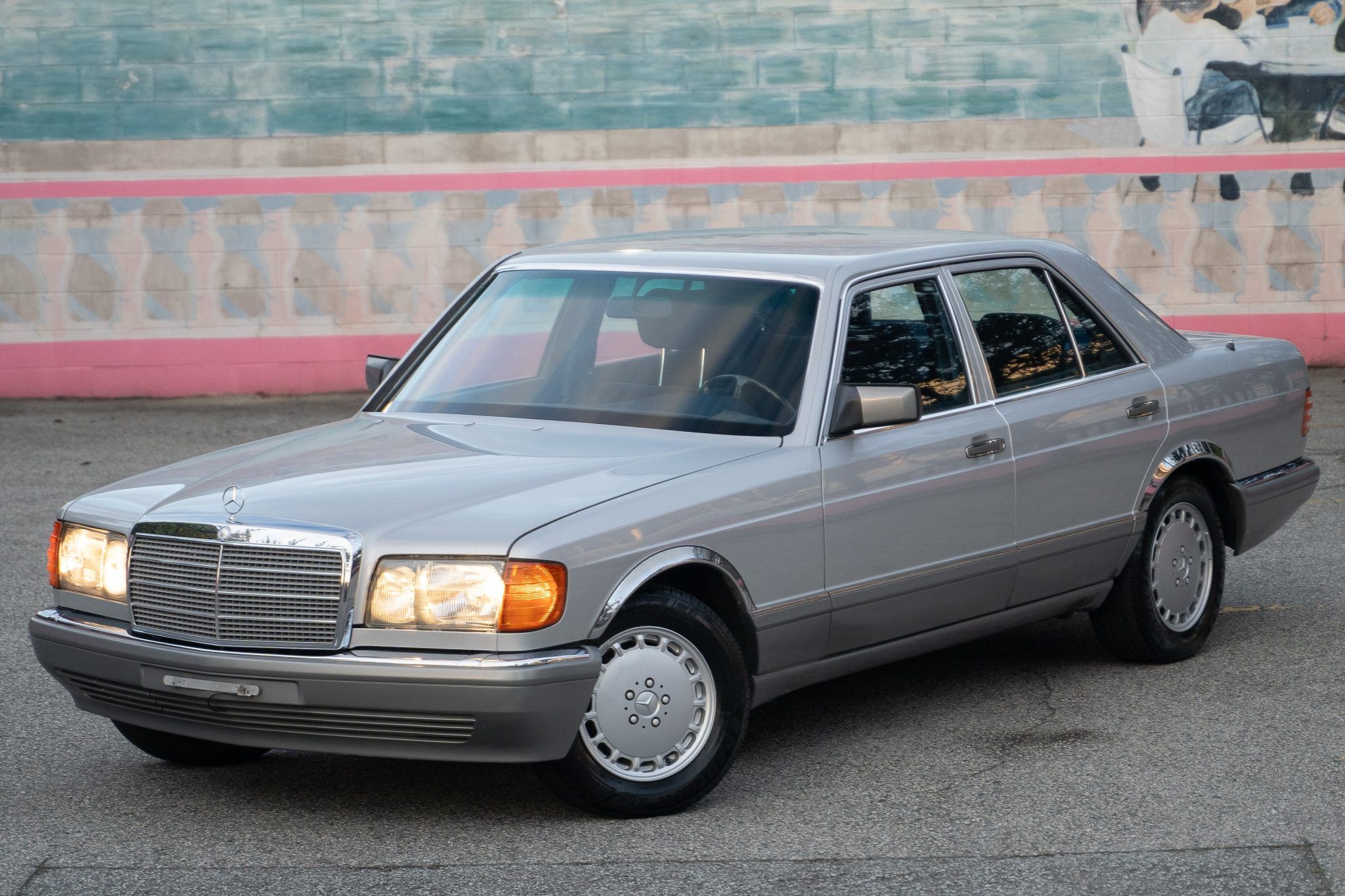 1990 Mercedes-Benz S-Class
