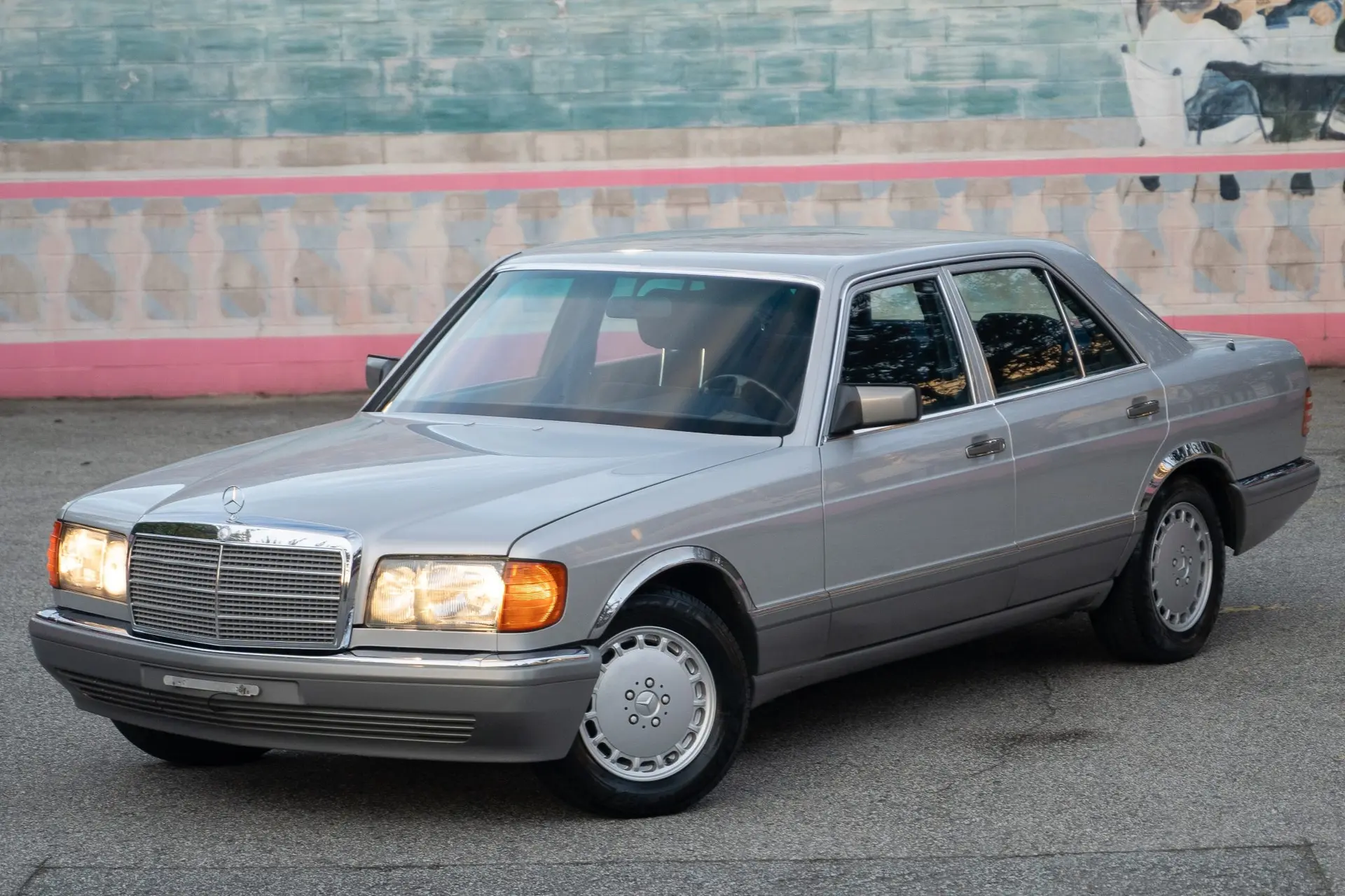1990 Mercedes-Benz S-Class
