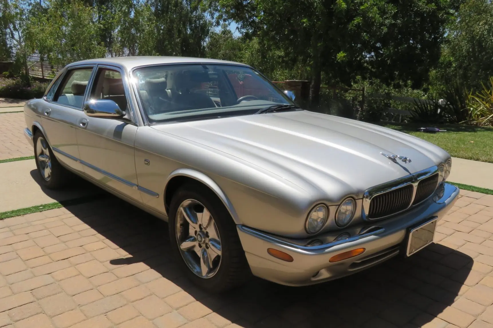 1998 Jaguar XJ