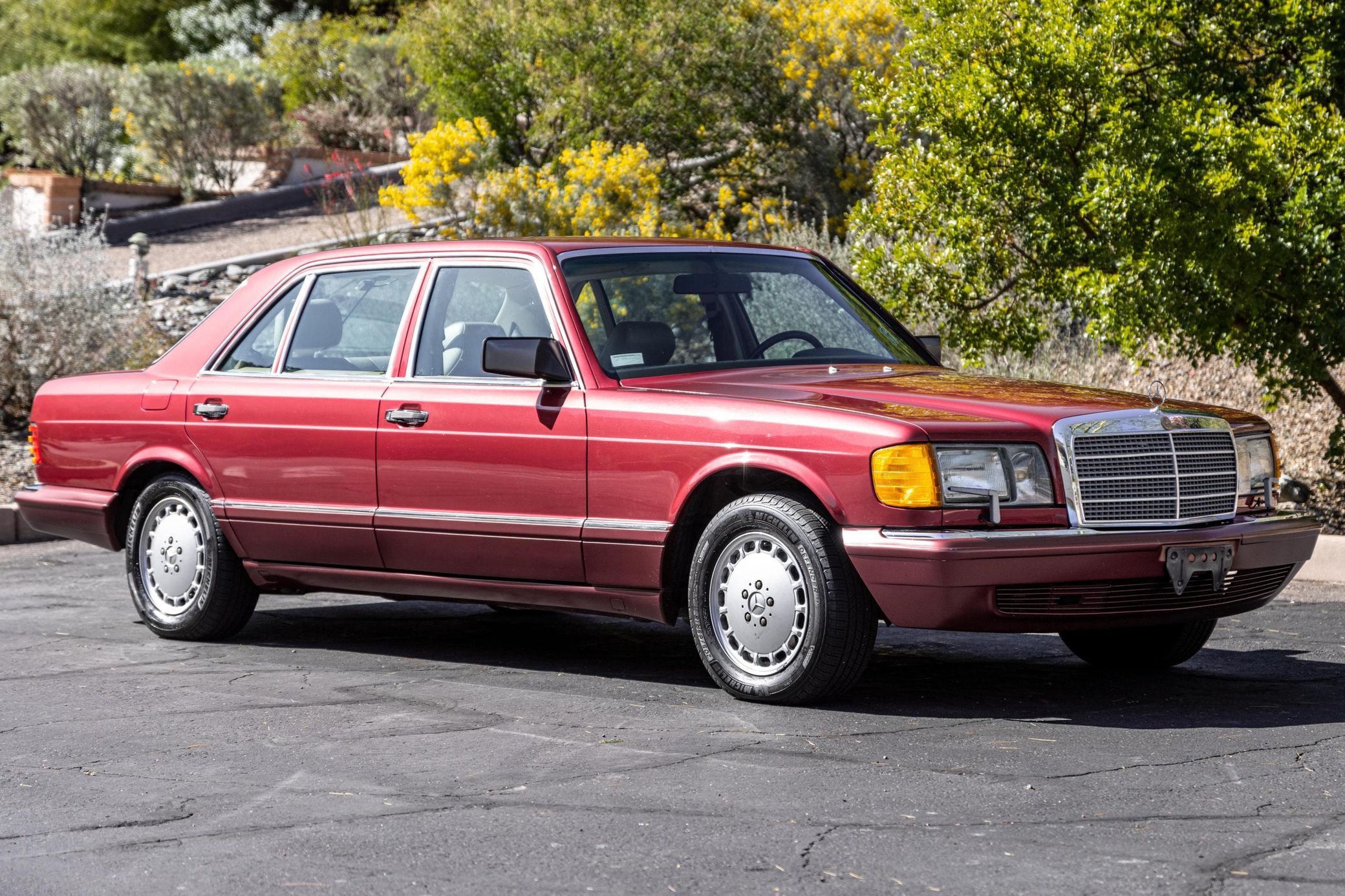 1991 Mercedes-Benz S-Class
