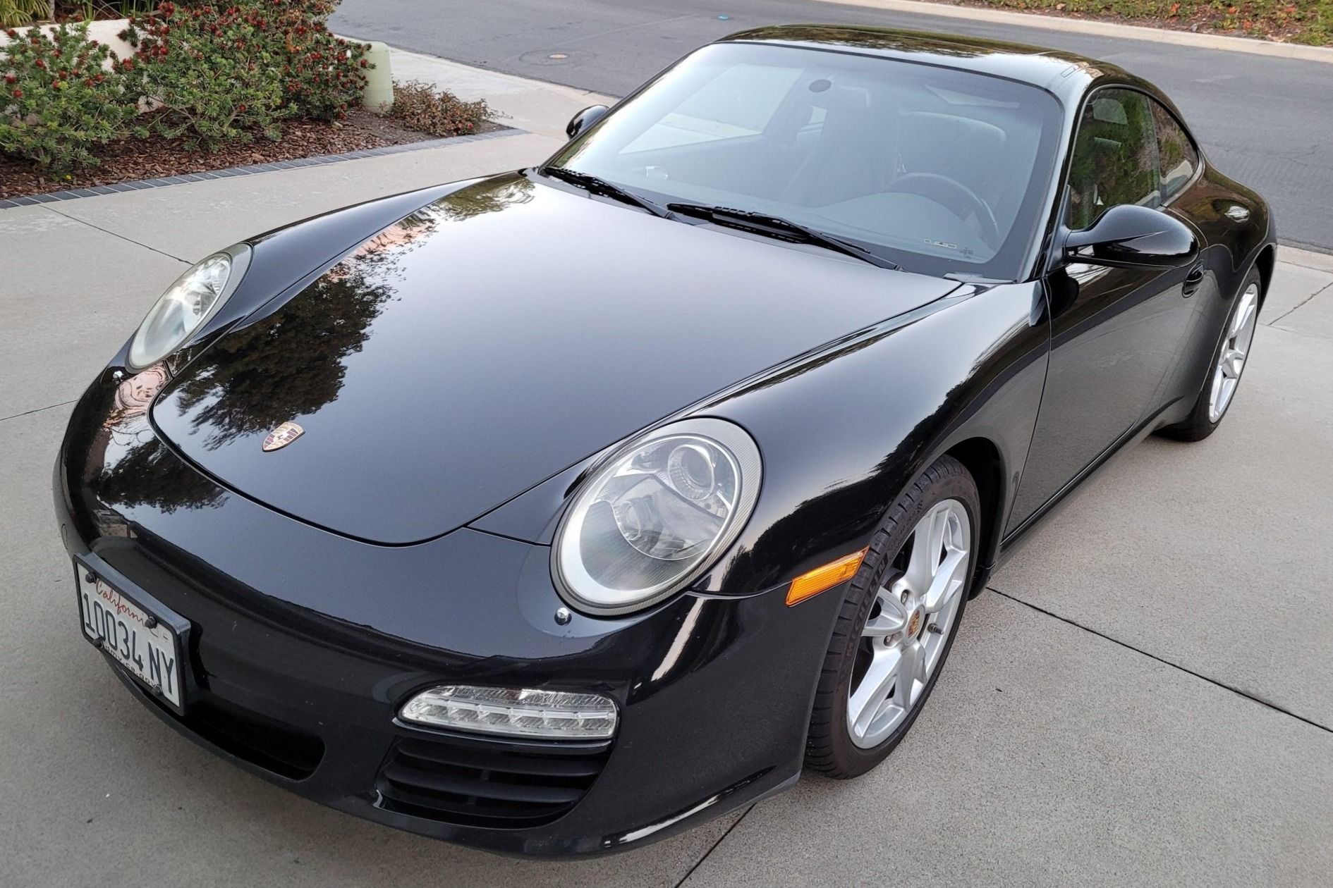 2010 Porsche 911 Carrera