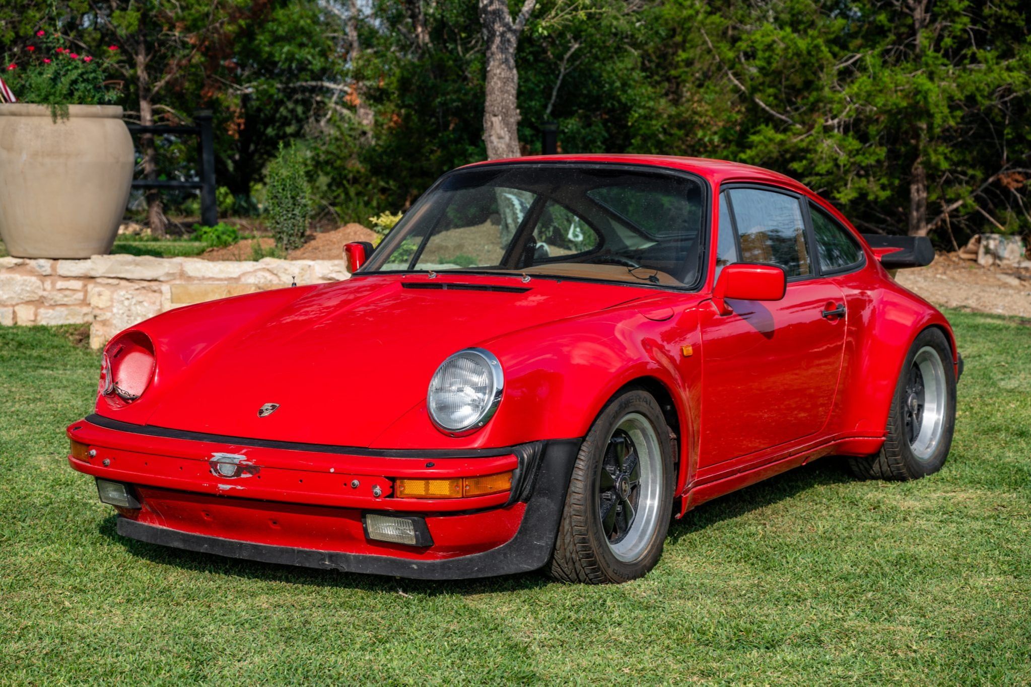1984 Porsche 911 Turbo Slantnose