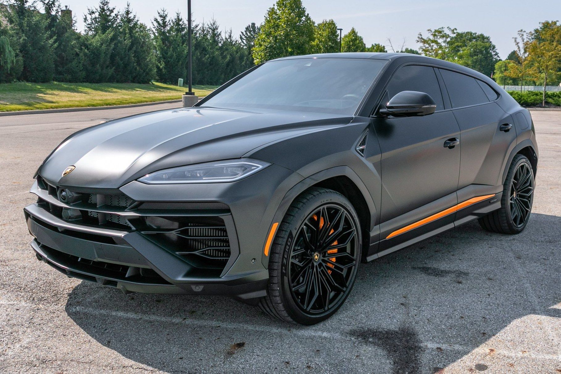 2025 Lamborghini Urus SE, sold Aug 2026