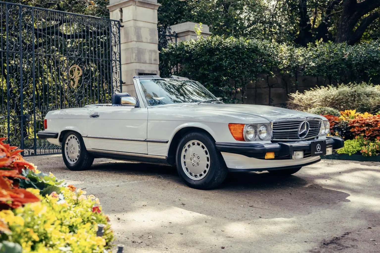 1986 Mercedes-Benz SL-Class 560SL