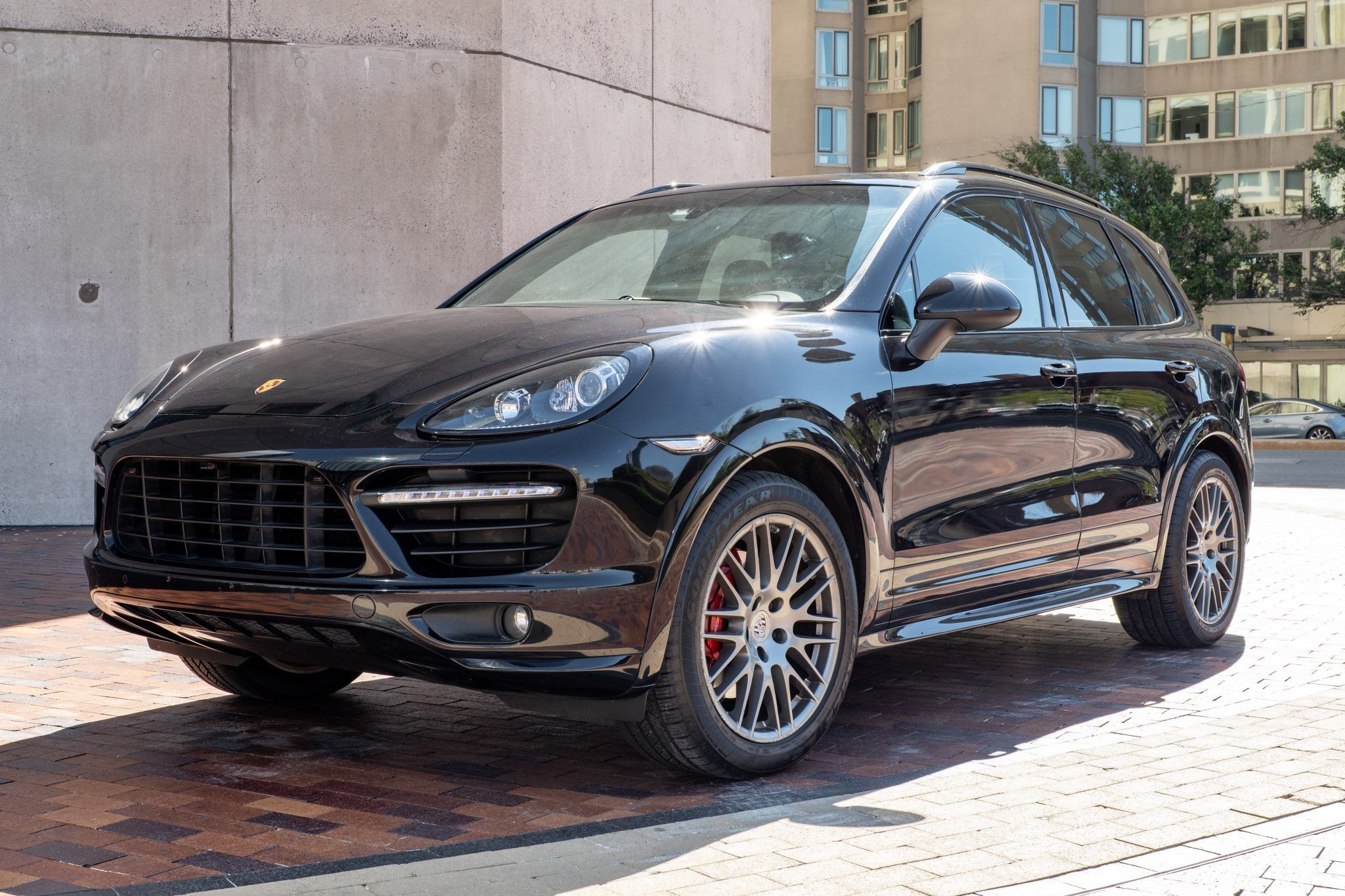 2013 Porsche Cayenne GTS