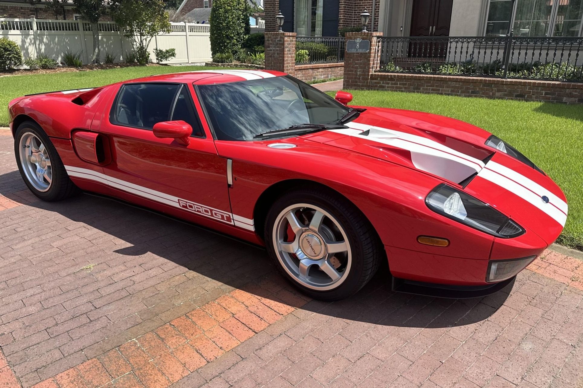2005 Ford GT