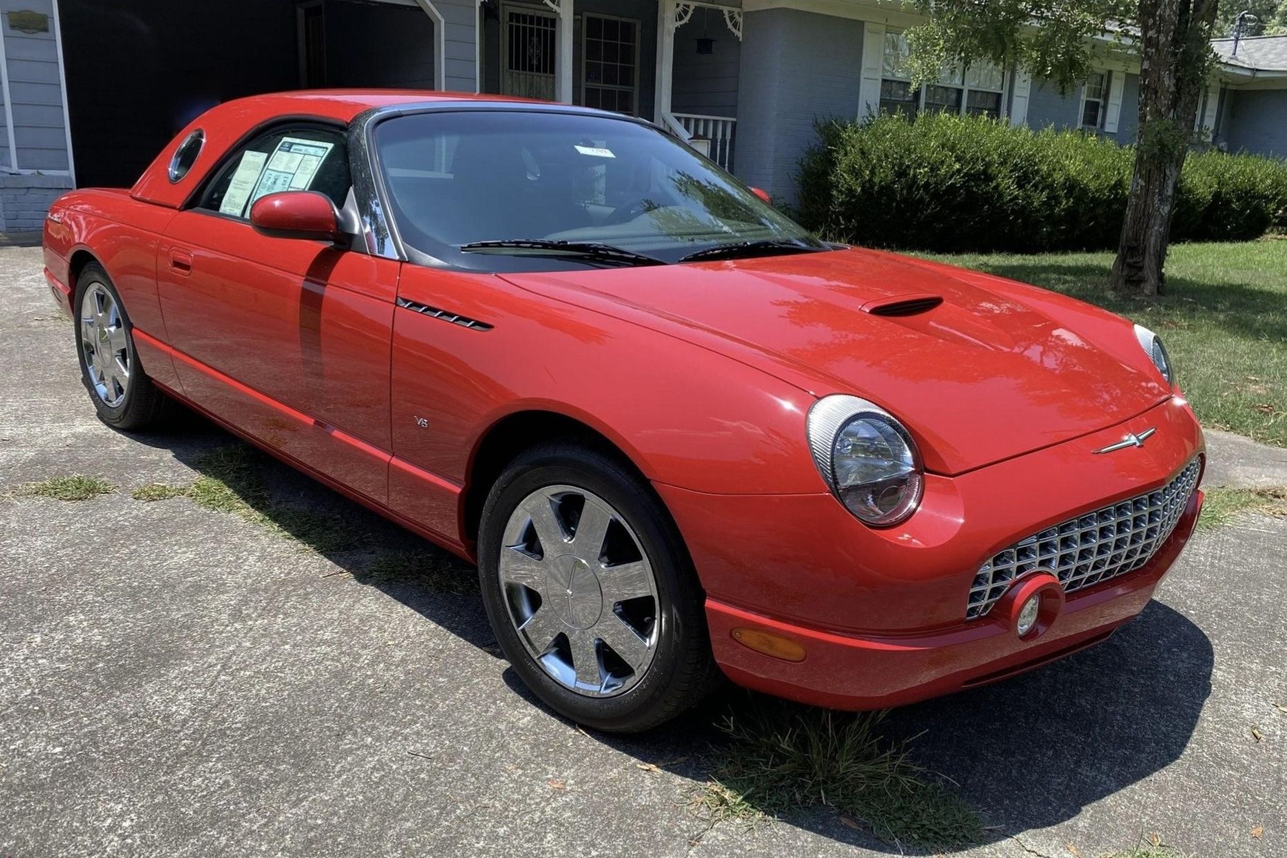 2002 Ford Thunderbird