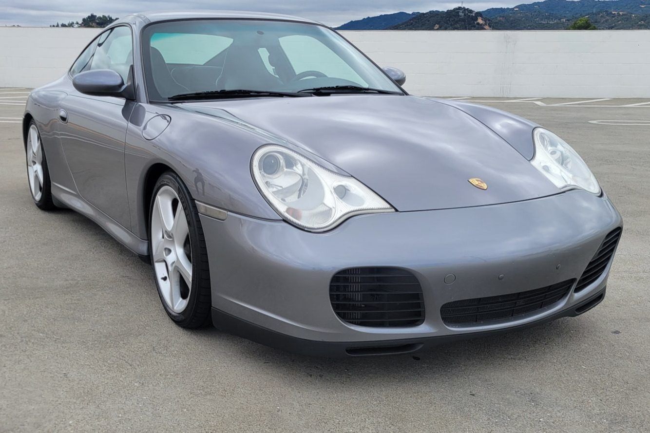 2002 Porsche 911 Carrera 4S