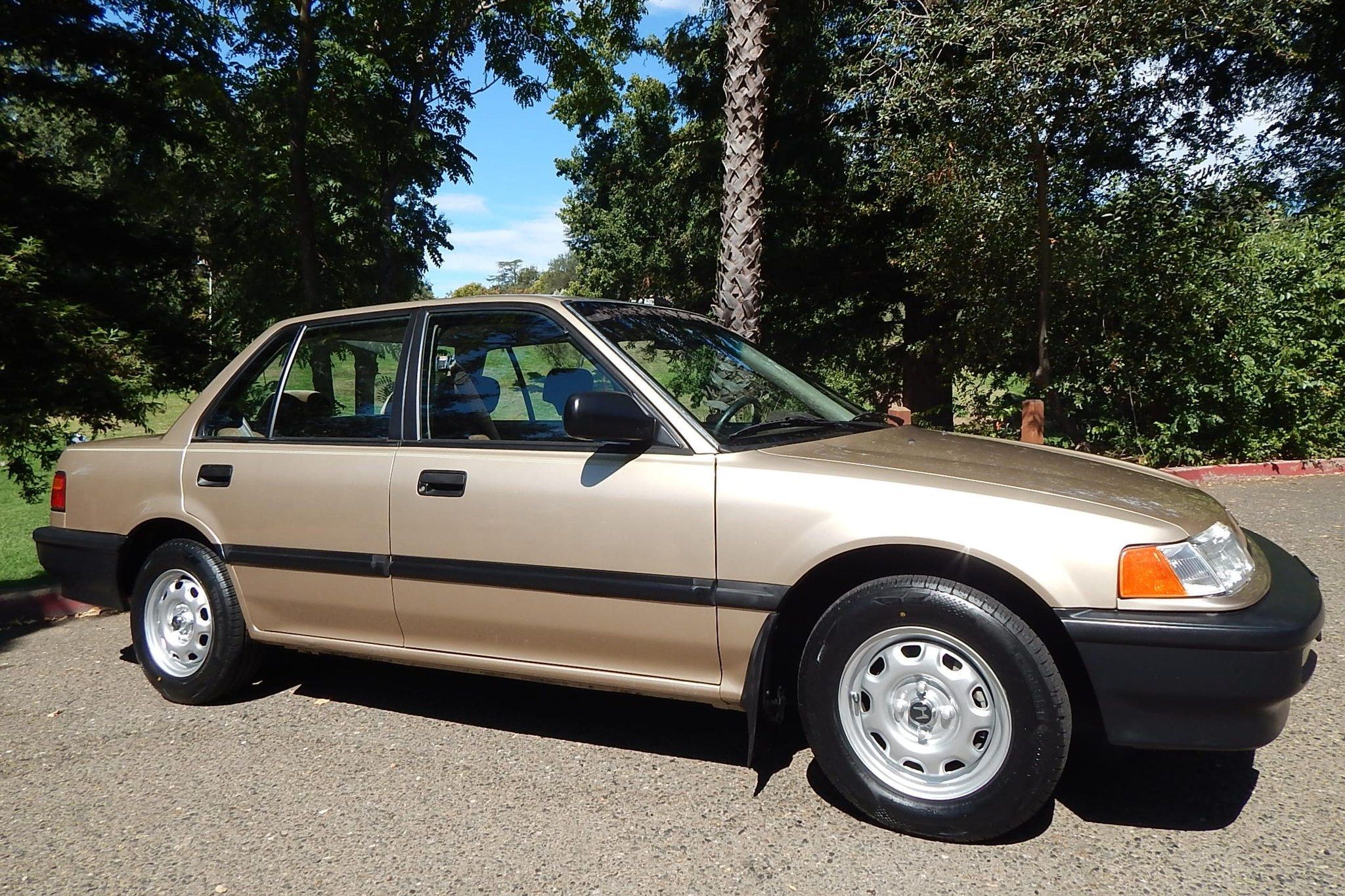 1990 Honda Civic Sedan