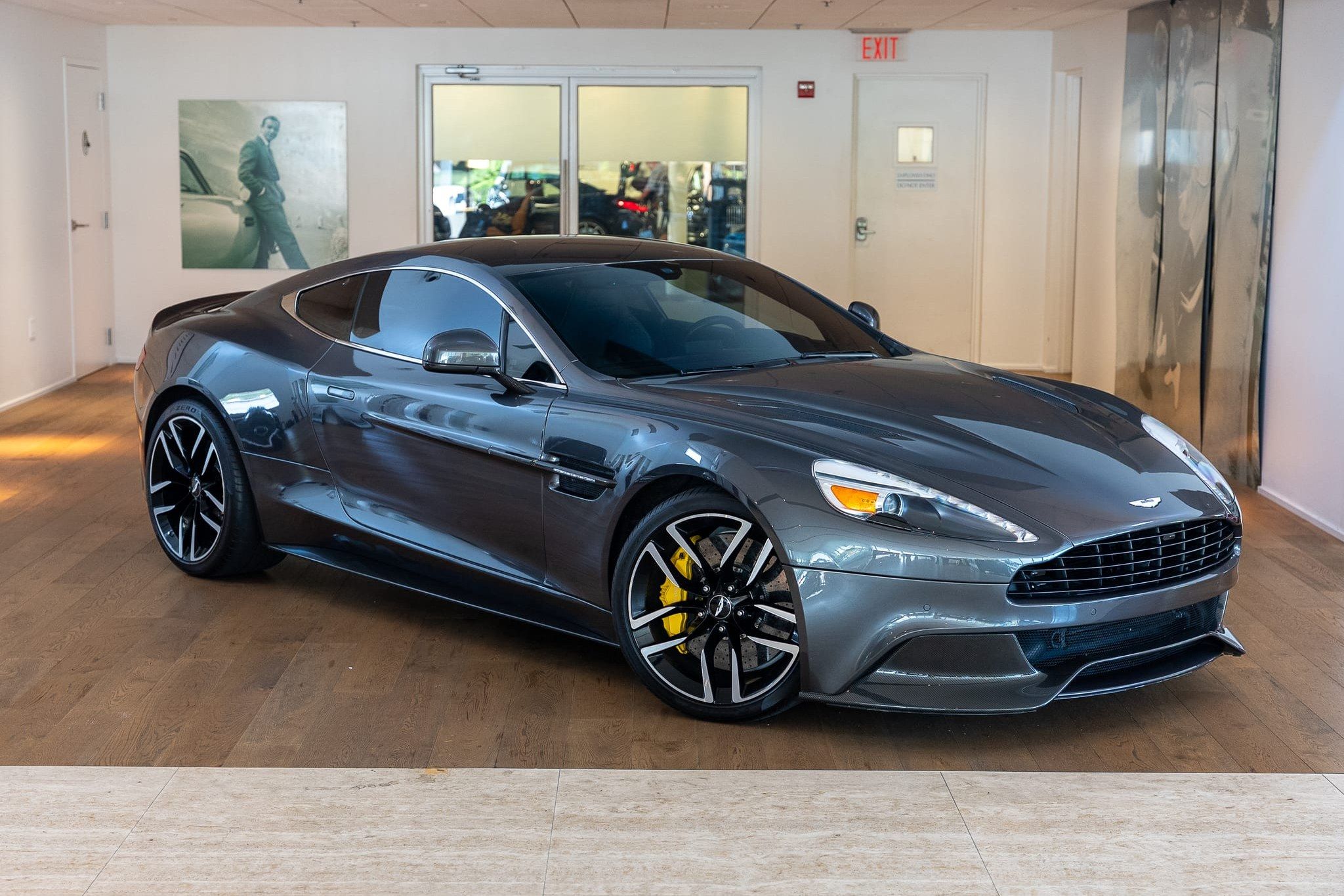 2012 Aston Martin Vanquish Coupe