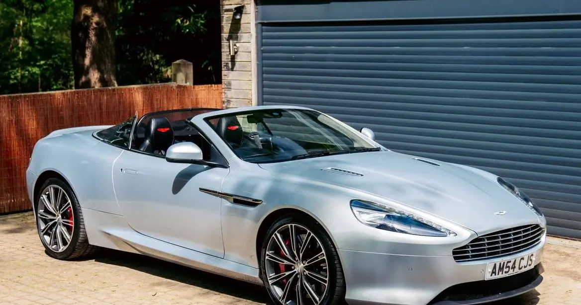 2014 Aston Martin DB9 Volante
