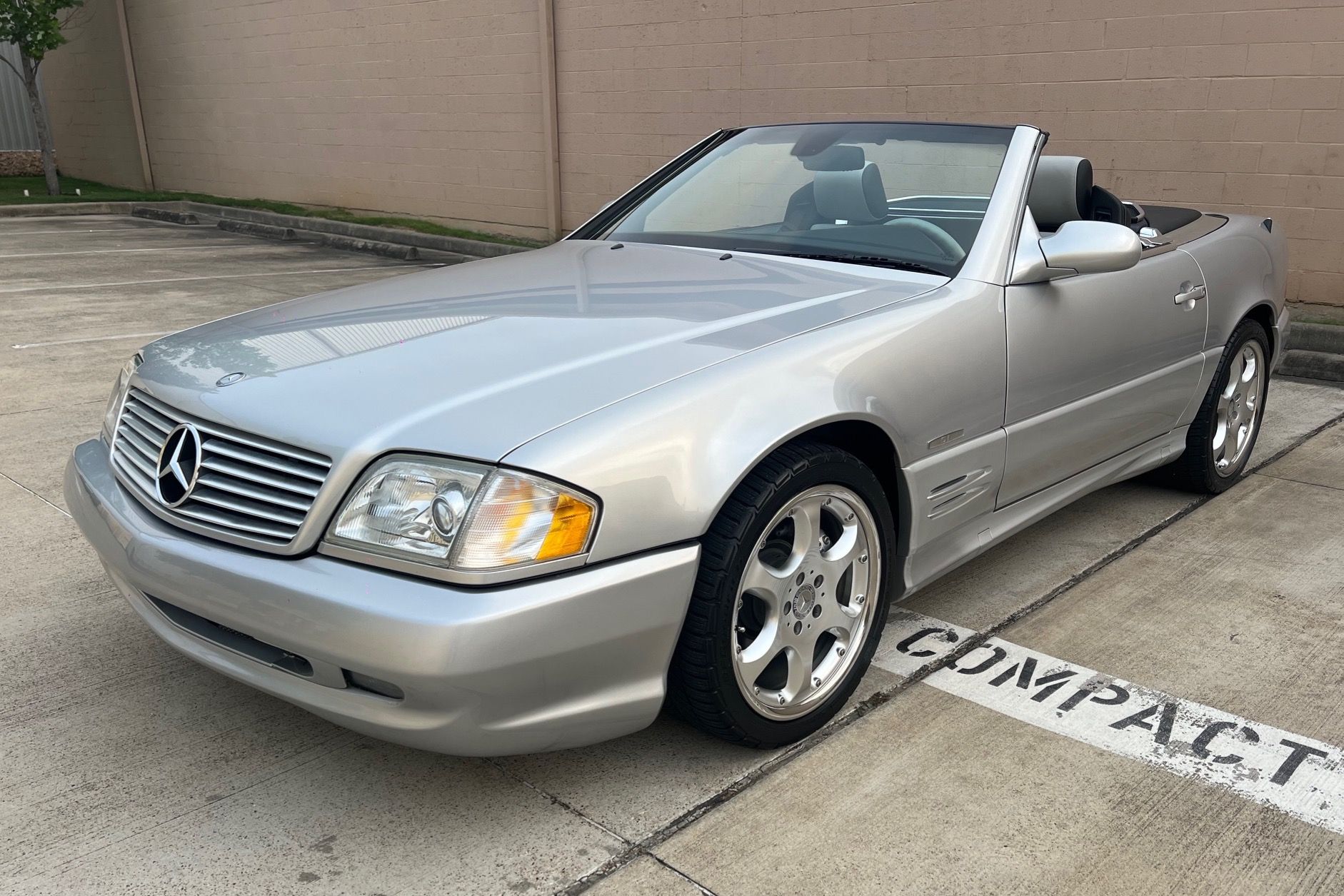 2002 Mercedes-Benz SL-Class SL500