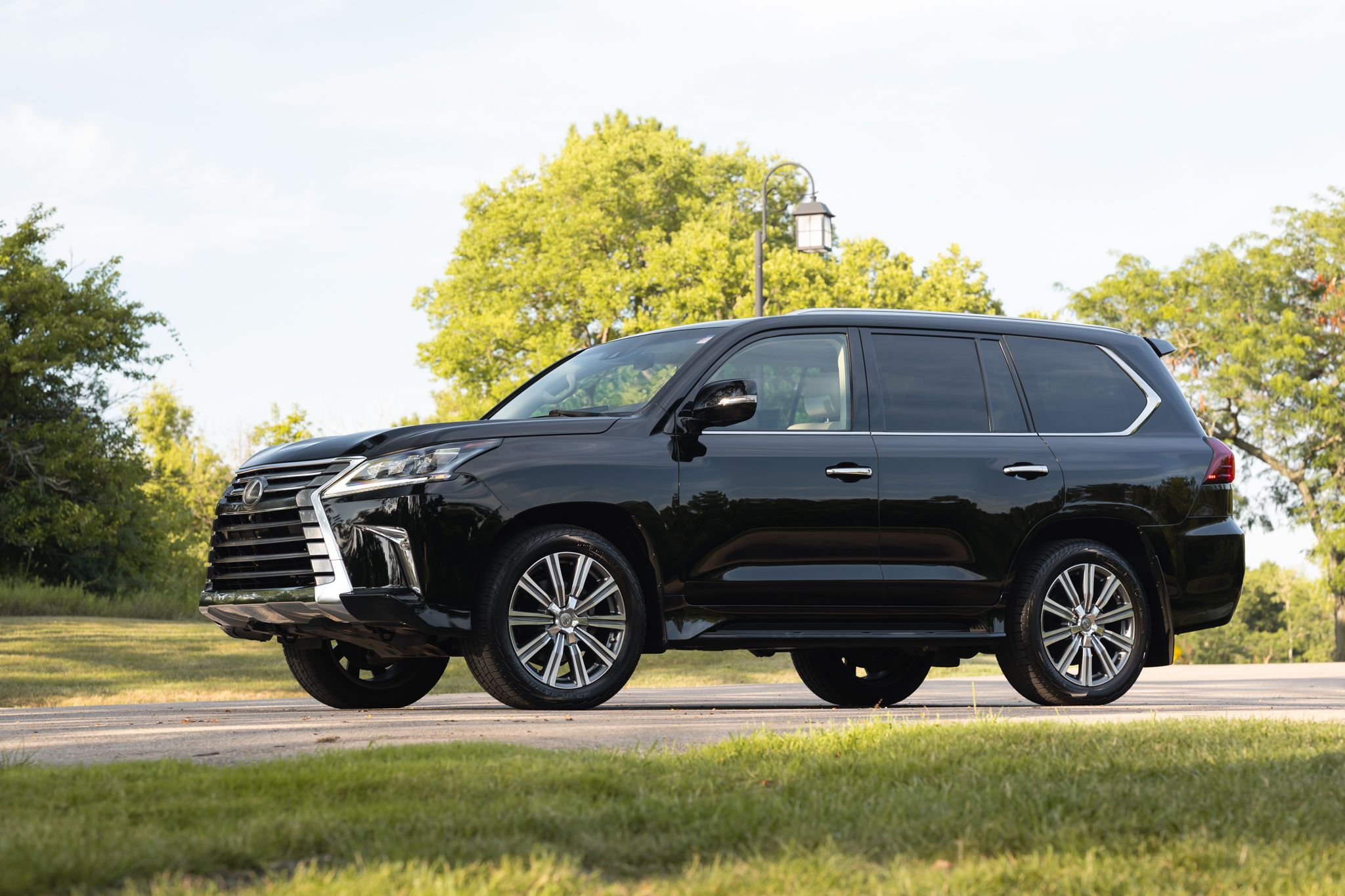 2016 Lexus LX