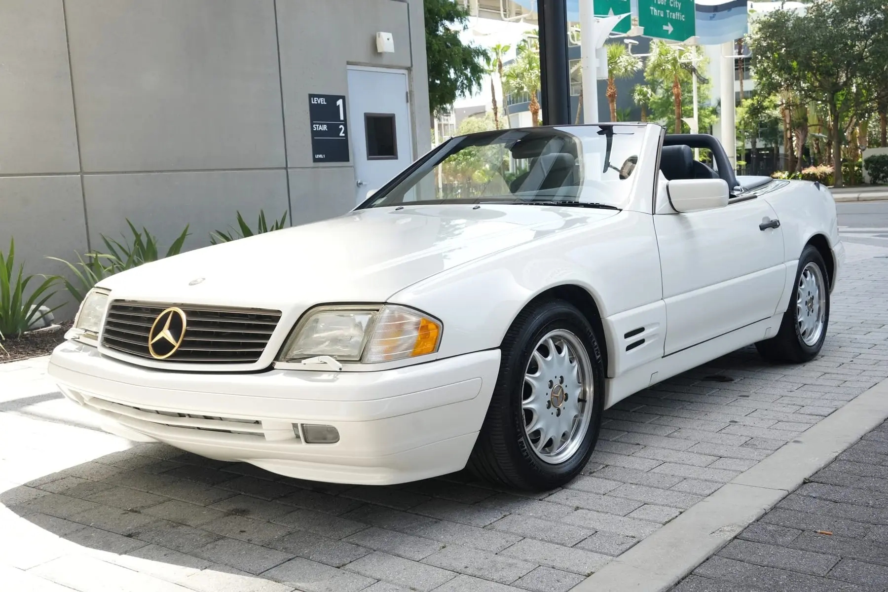 1998 Mercedes-Benz SL-Class SL500