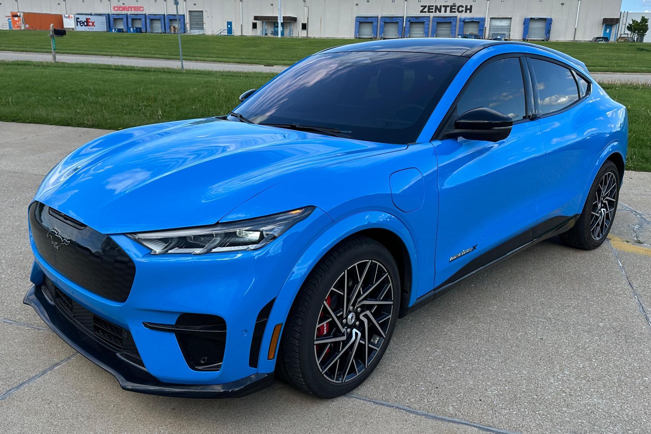 2022 Ford Mustang Mach-E Mach-E
