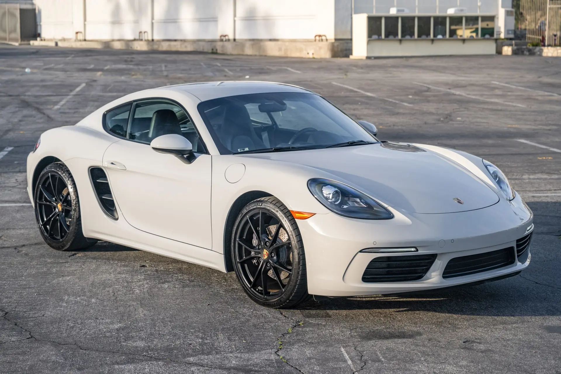 2018 Porsche Cayman