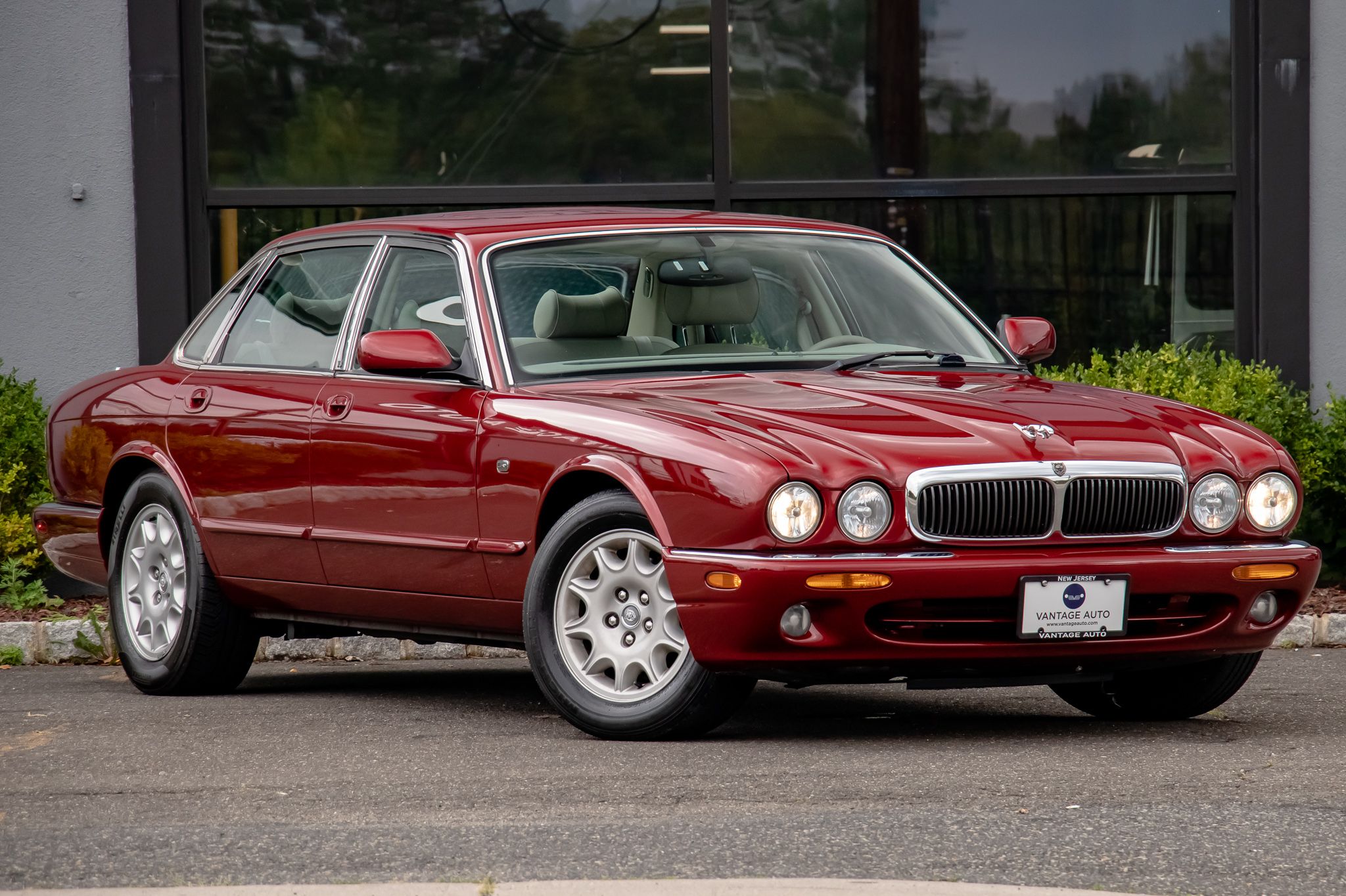 1998 Jaguar XJ