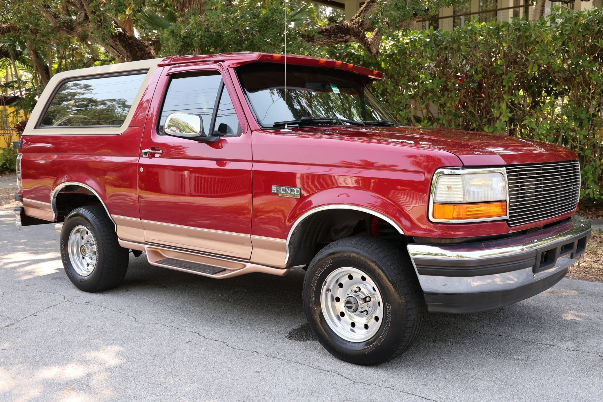 1995 Ford Bronco