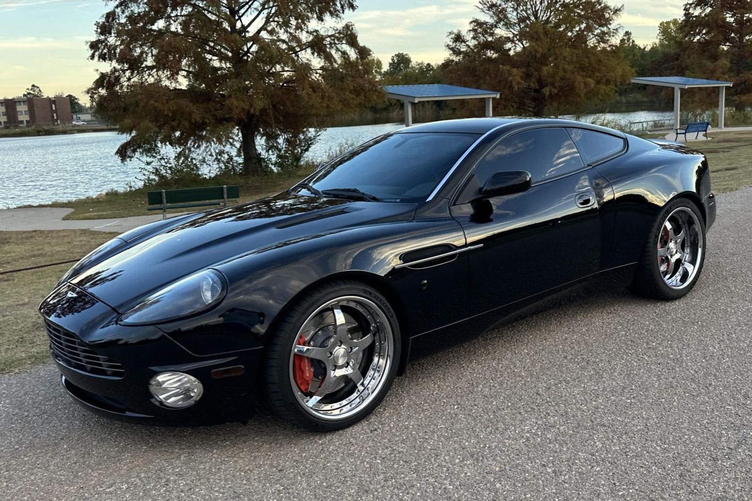 2005 Aston Martin Vanquish V12 Vanquish S