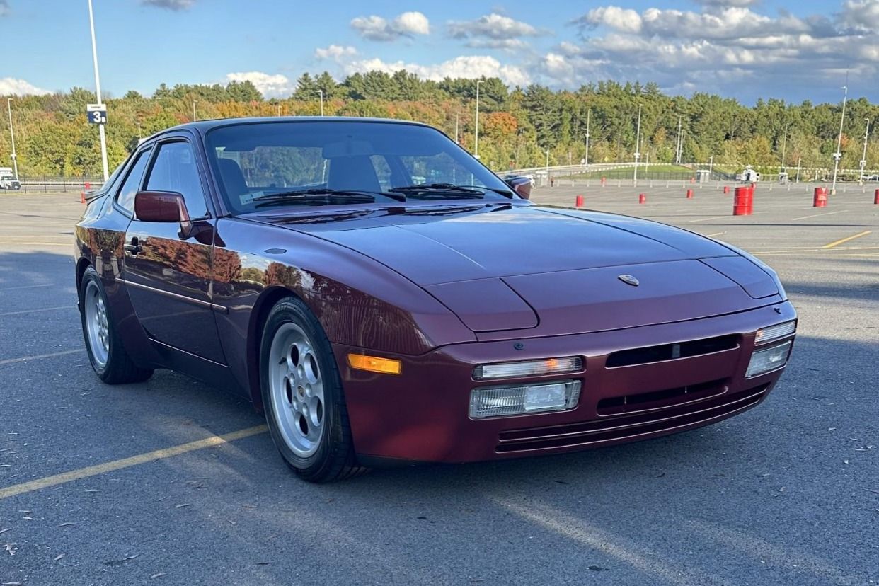 1986 Porsche 944 Turbo