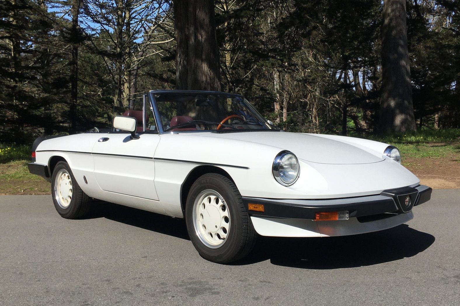 1985 Alfa Romeo 105 Series Spider