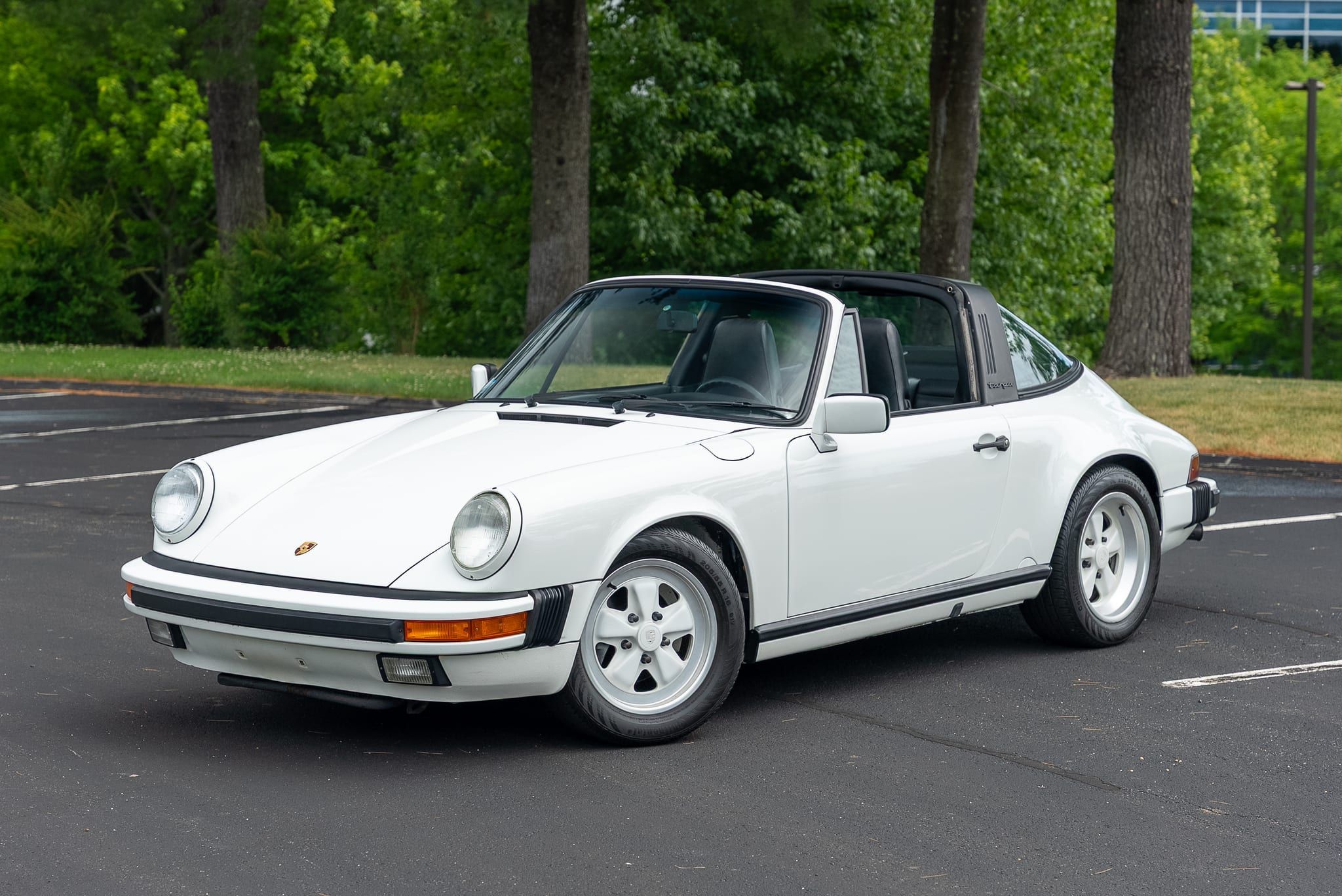 1989 Porsche 911 Carrera 4