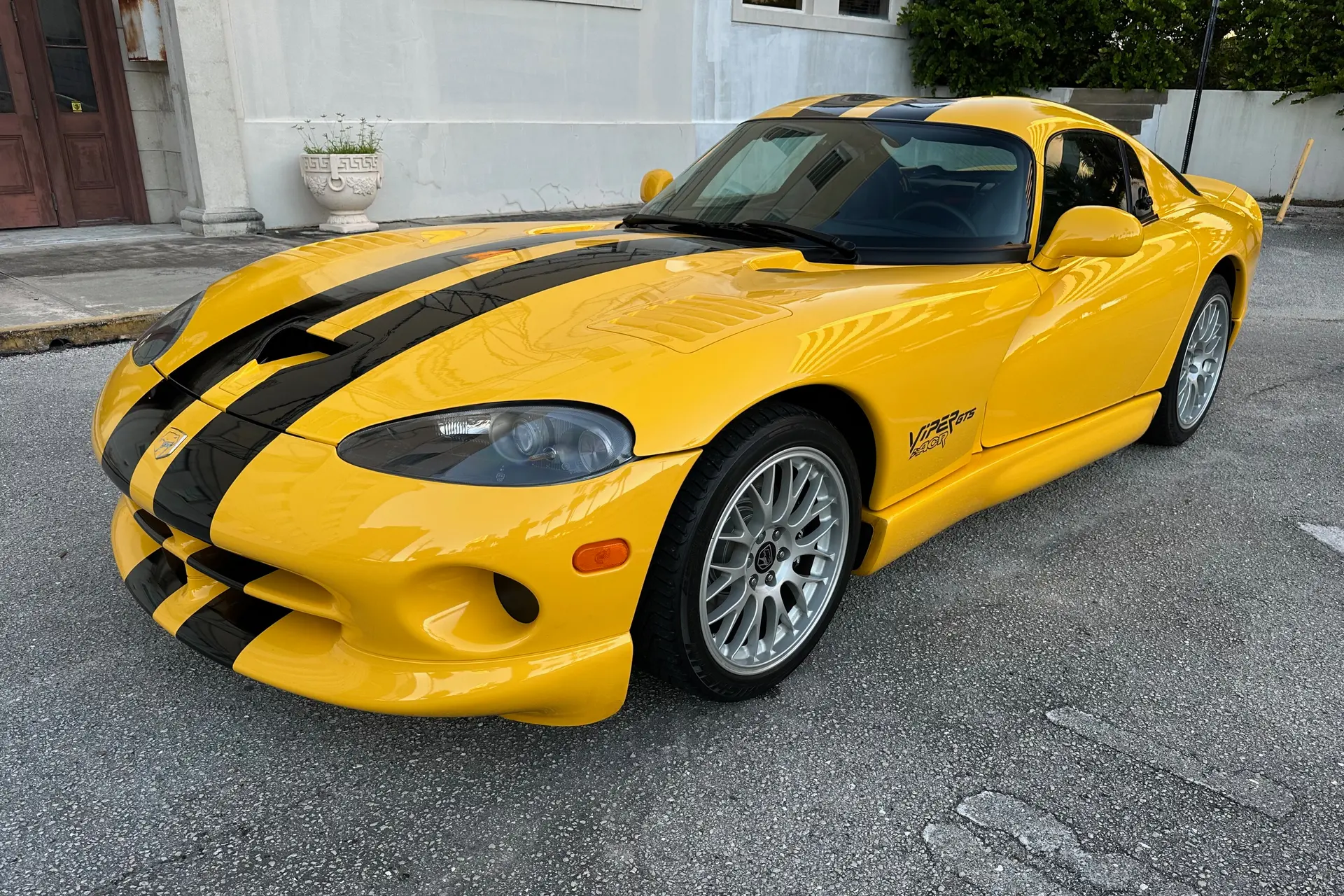 2002 Dodge Viper GTS