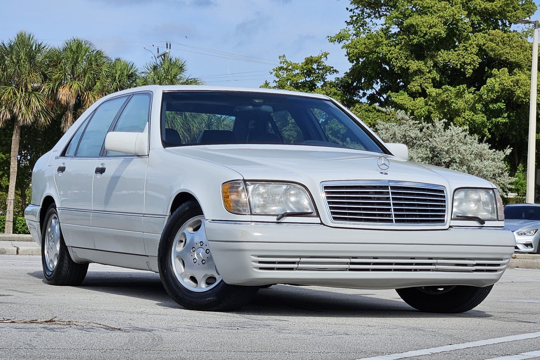 1995 Mercedes-Benz S-Class