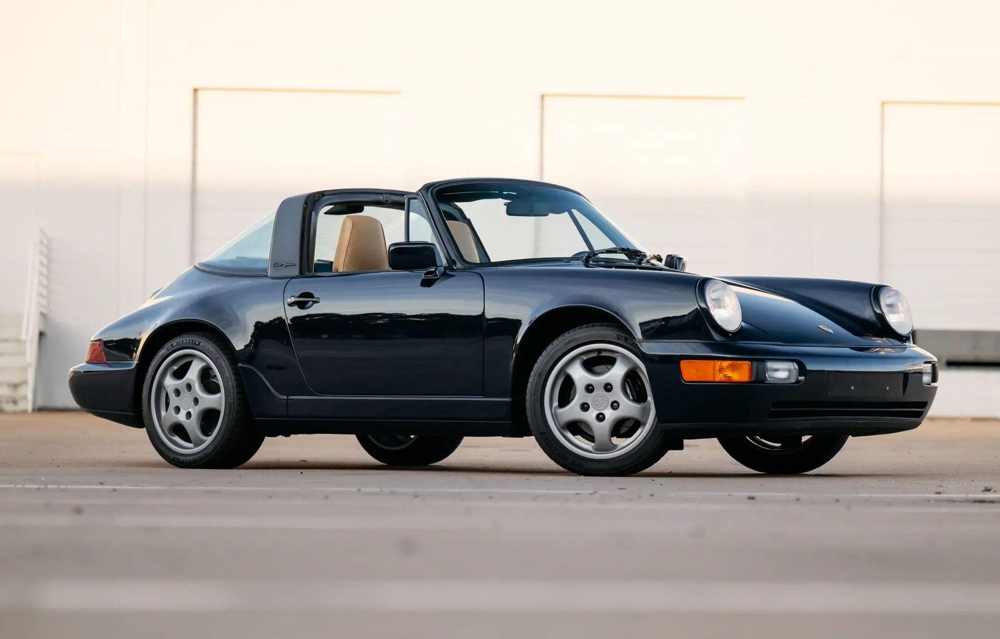 1990 Porsche 911 Carrera 2 Targa