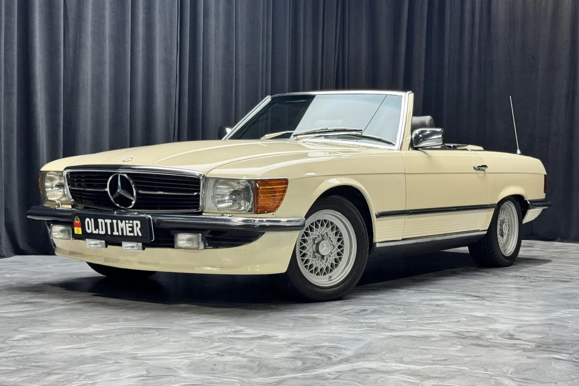 1982 Mercedes-Benz SL-Class