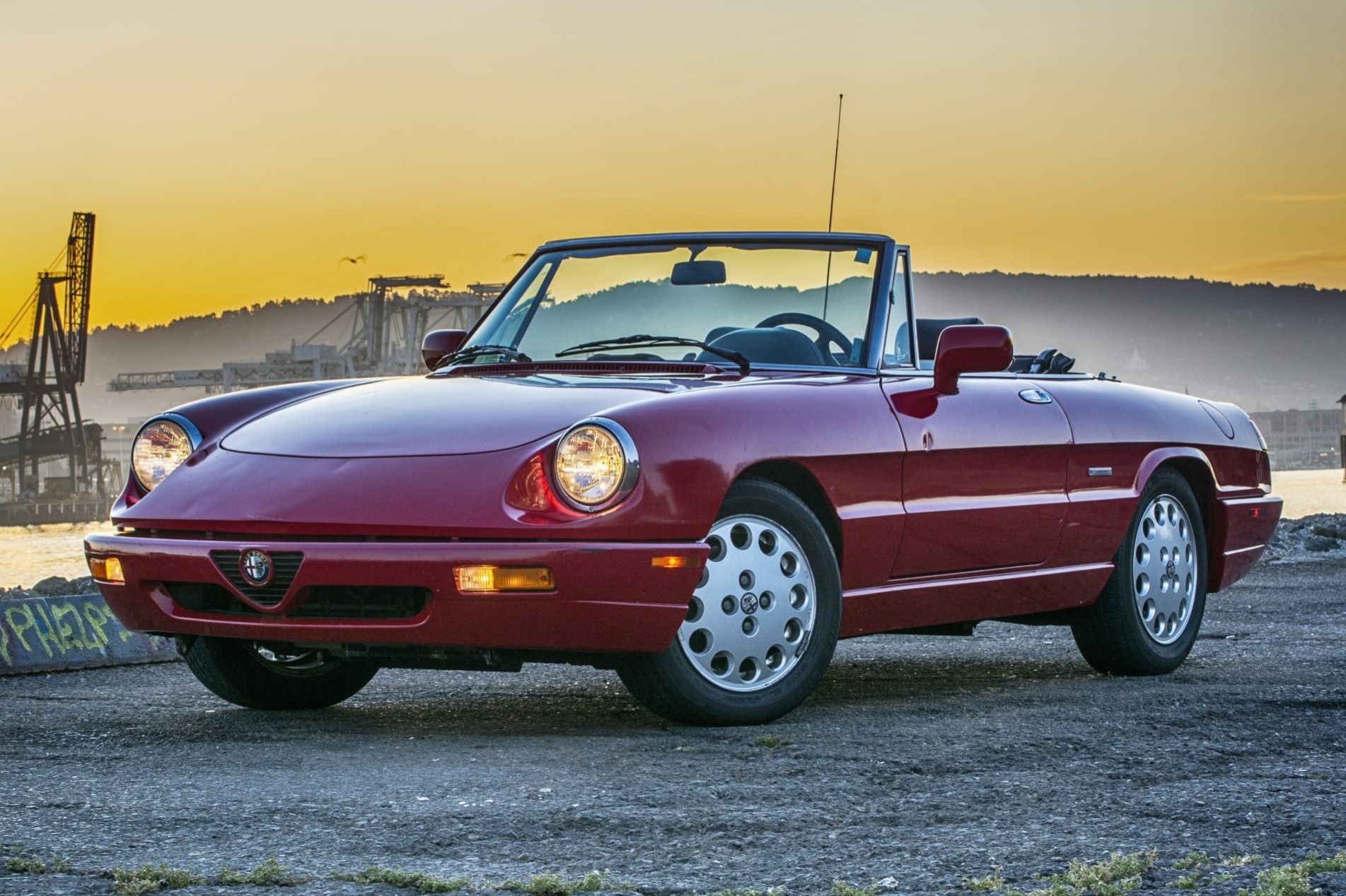 1992 Alfa Romeo 105 Series Spider