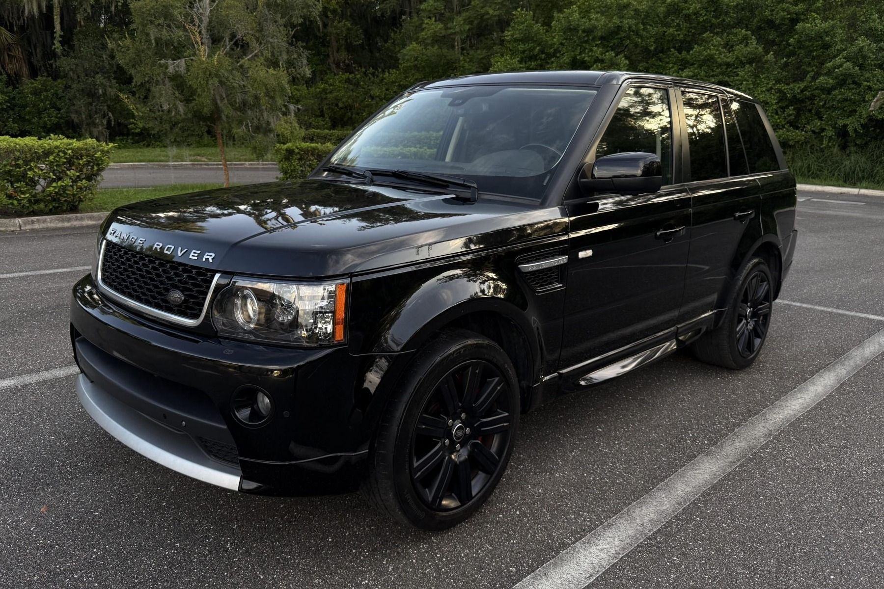 2013 Land Rover Range Rover Sport HSE LUX