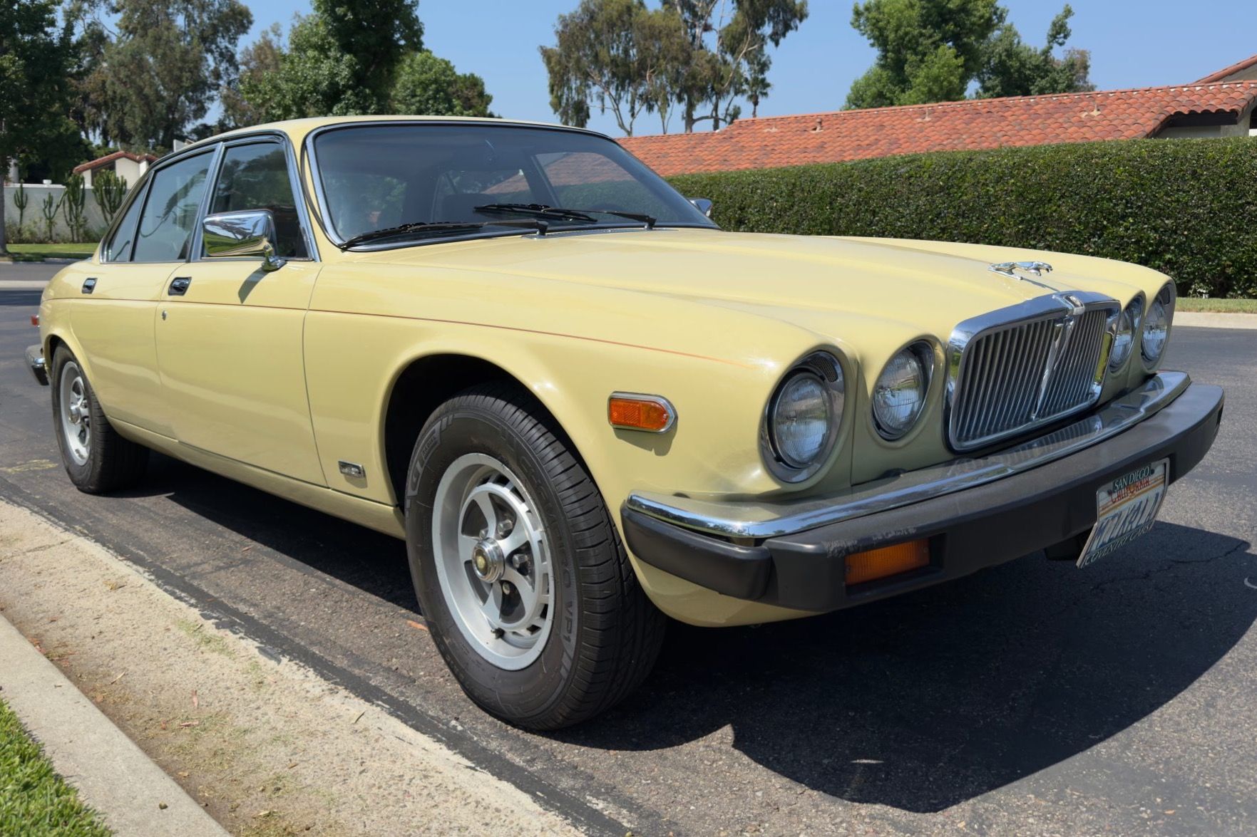 1982 Jaguar XJ