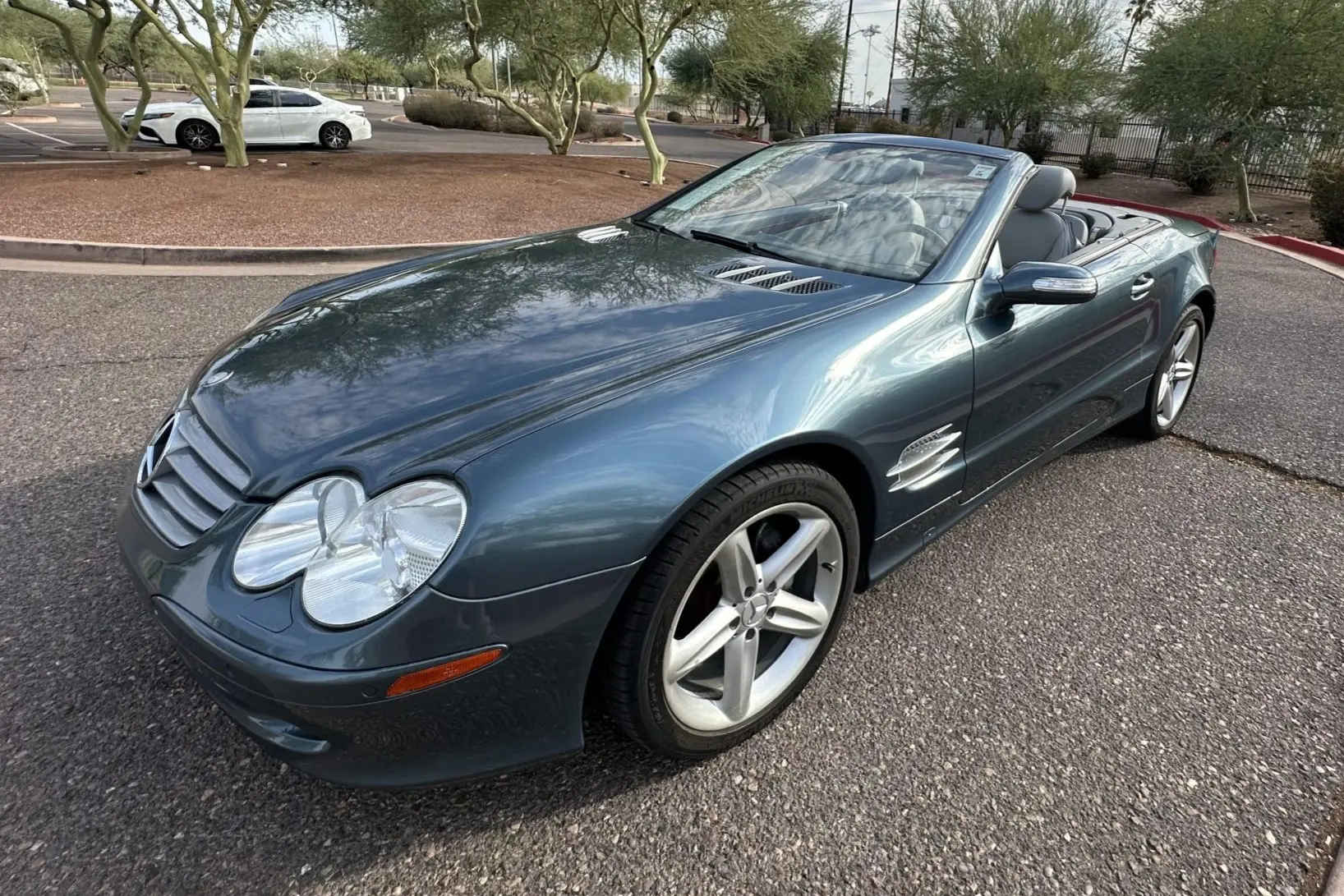 2005 Mercedes-Benz SL-Class SL500