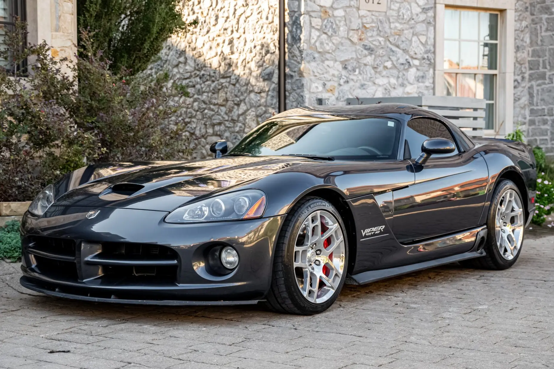2006 Dodge Viper SRT-10 Coupe
