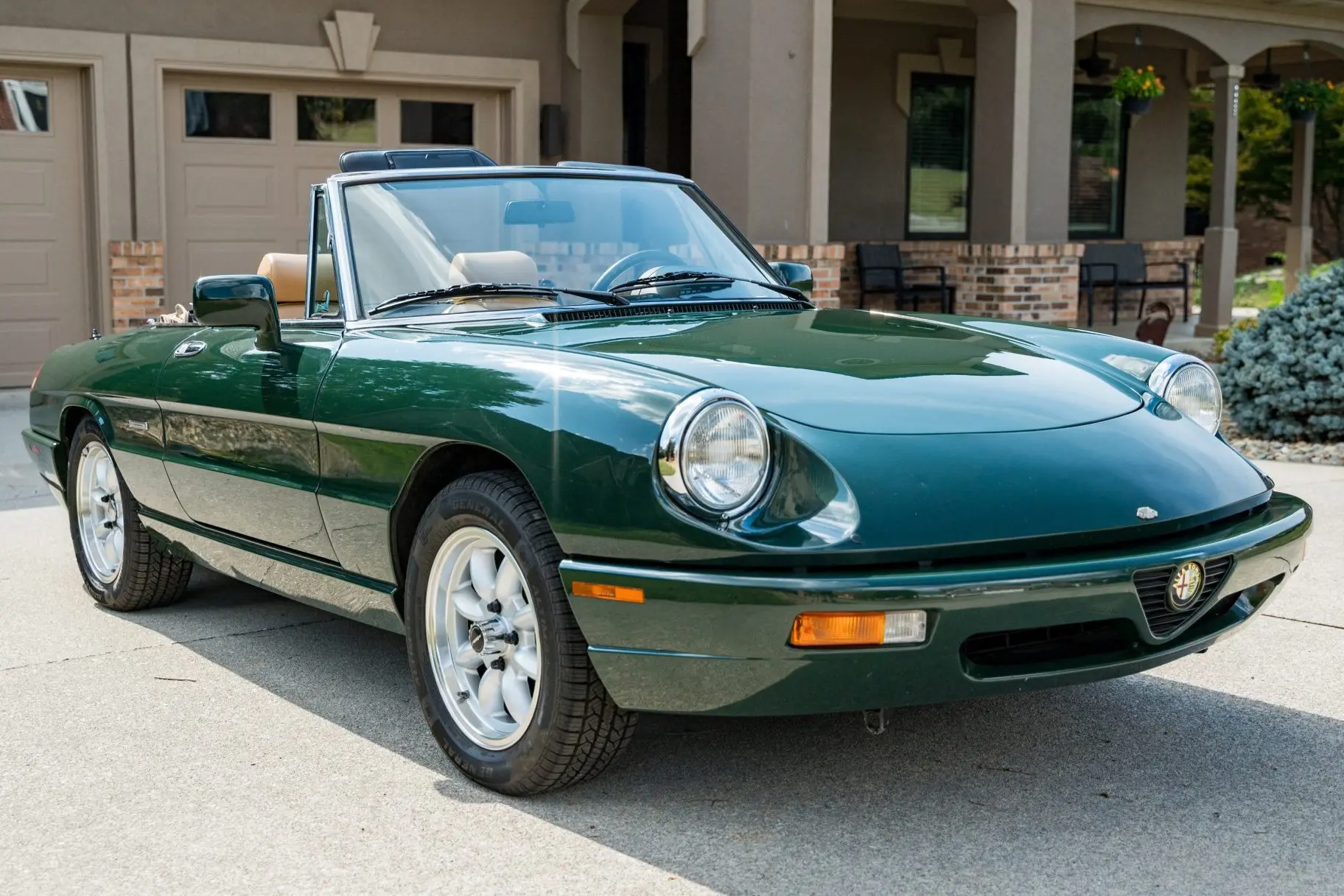 1994 Alfa Romeo 105 Series Spider