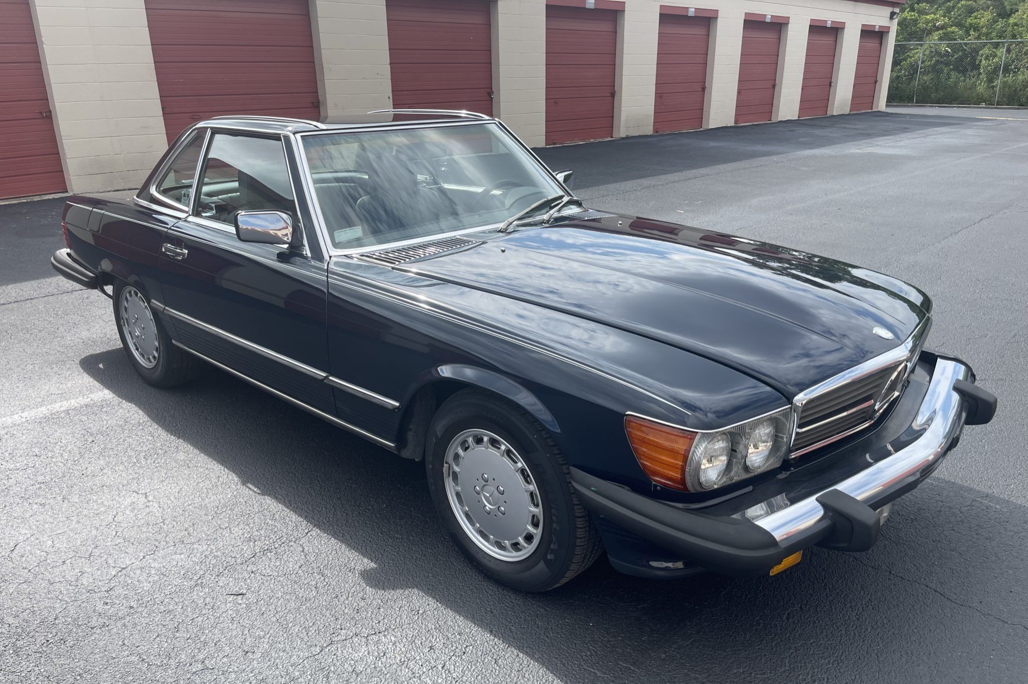 1989 Mercedes-Benz SL-Class 560SL