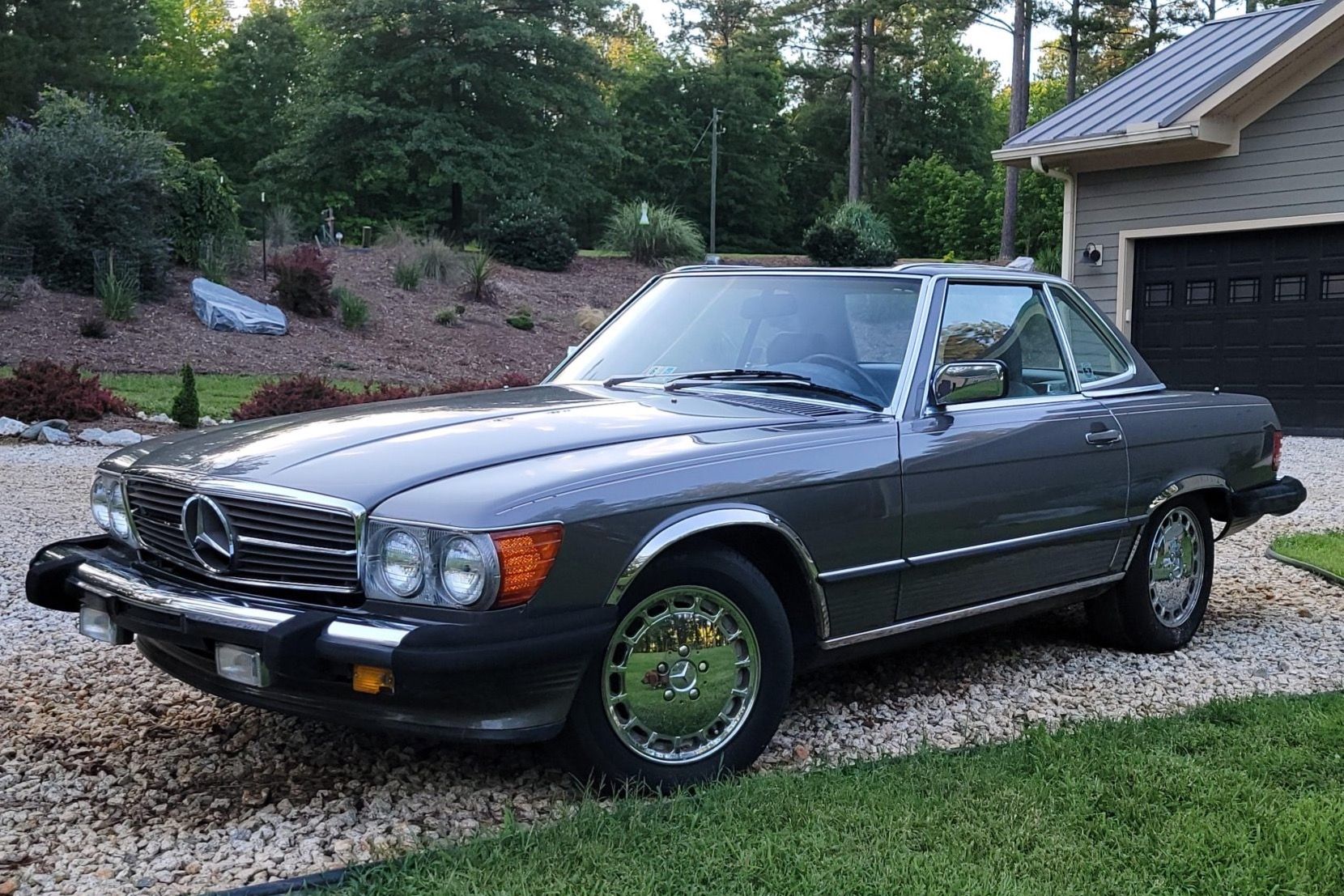 1989 Mercedes-Benz SL-Class 560SL