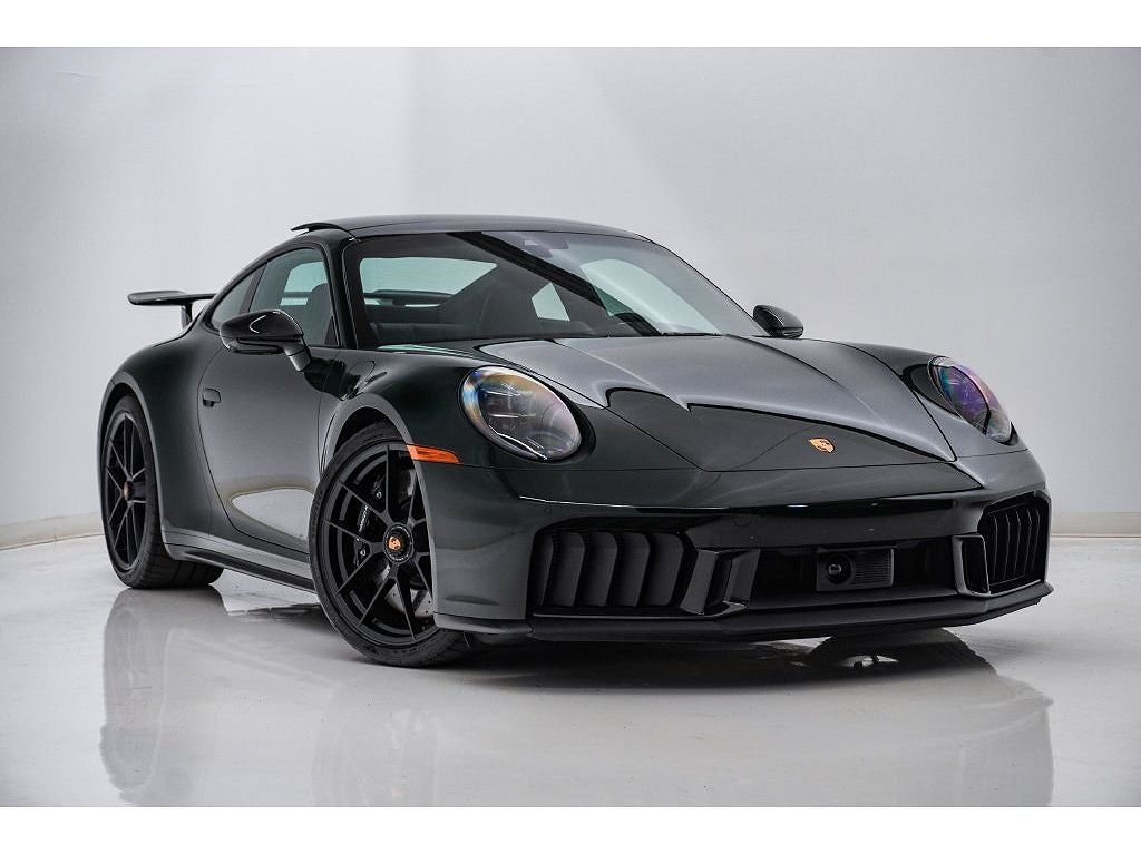 2026 Porsche 992.2 Carrera 4 GTS