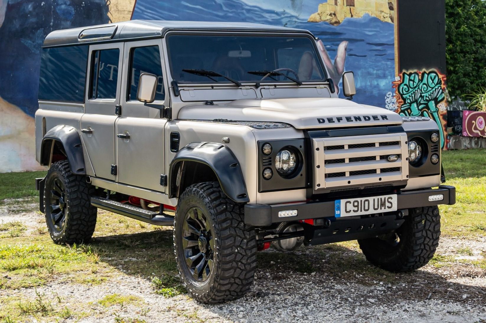 1985 Land Rover Defender 110