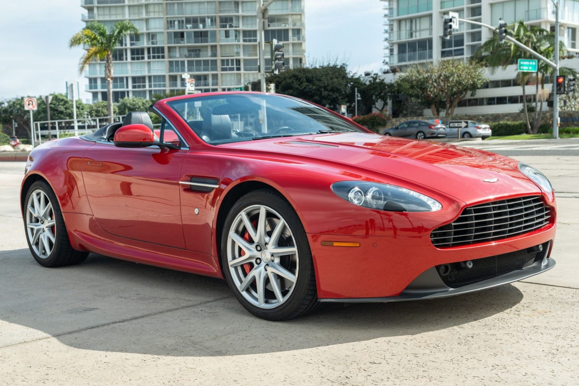2012 Aston Martin Vantage Vantage 4.7 Roadster