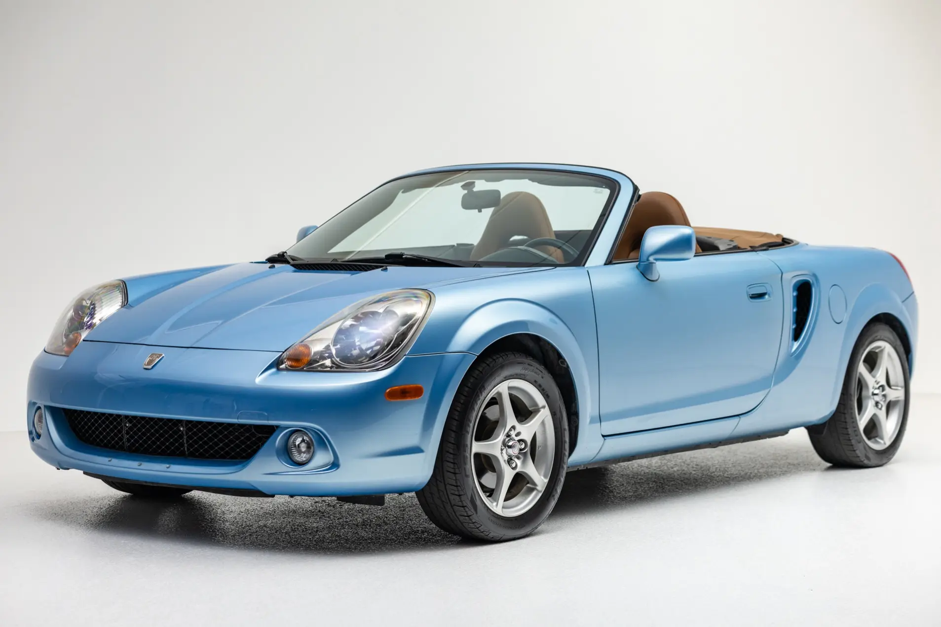 2005 Toyota MR2 Spyder