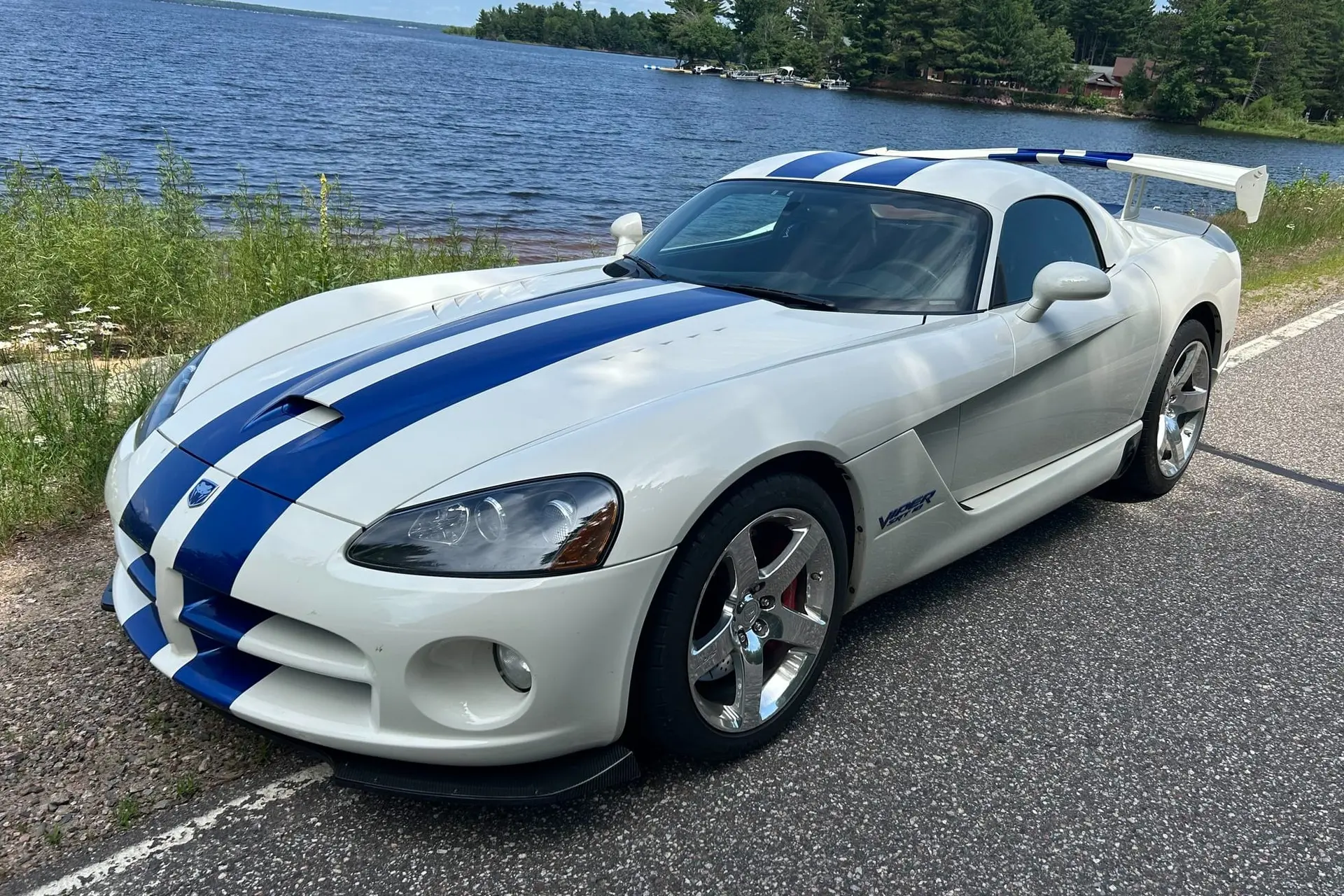 2003 Dodge Viper