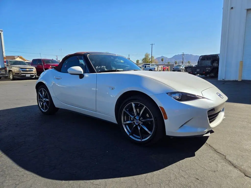 2018 Mazda MX-5 Miata