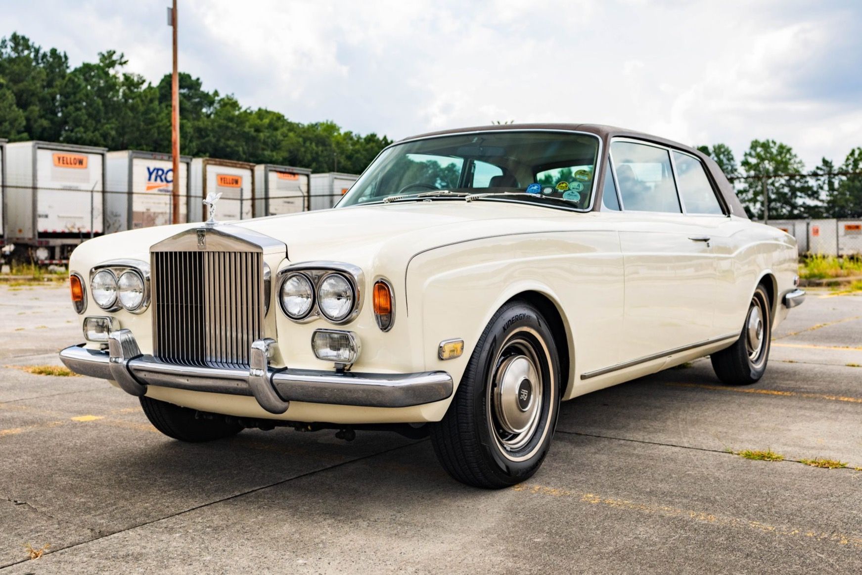 1973 Rolls-Royce Corniche Saloon