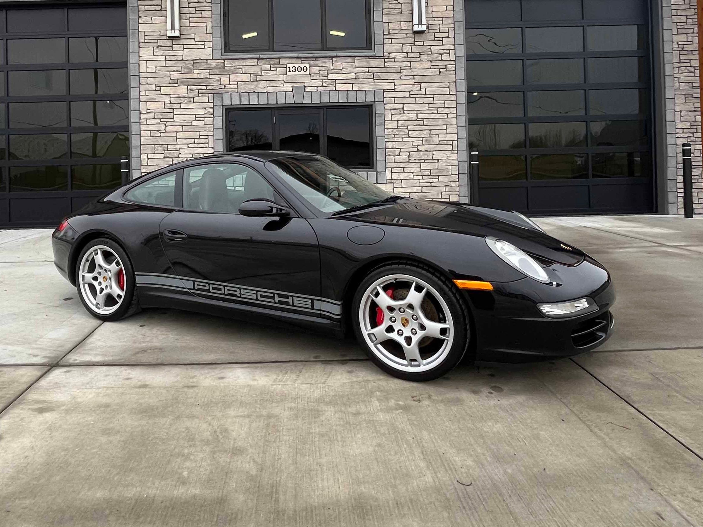 2005 Porsche 911 Carrera S